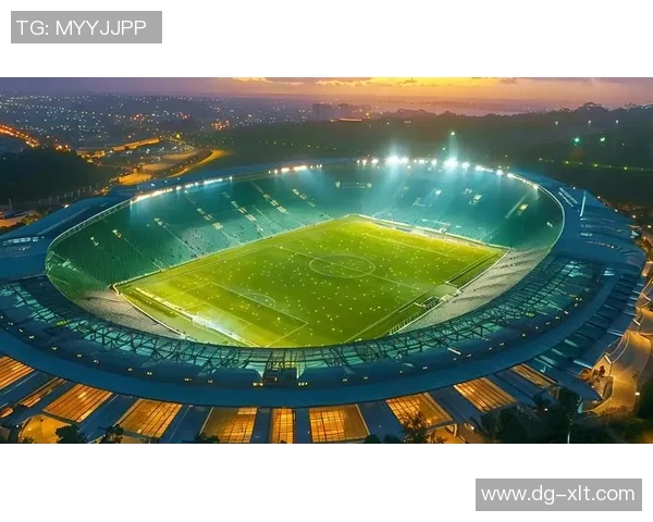 足球明星真人秀视频揭秘球场背后的故事与生活点滴