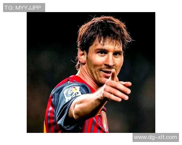 足球明星帅气与魅力并存的传奇故事与成就解析 足球明星帅气与魅力并存的传奇故事与成就解析